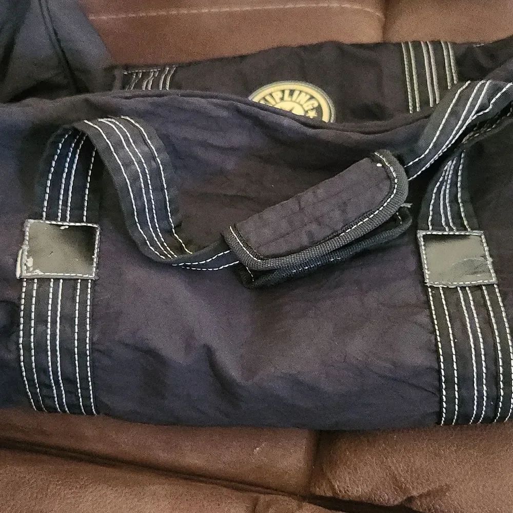 Kipling Duffle Bag Large - Picture 8 of 8